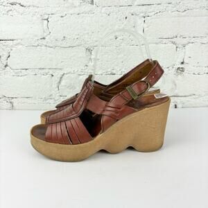 Vintage Famolare Hi There Wave Gum Sole Sandals